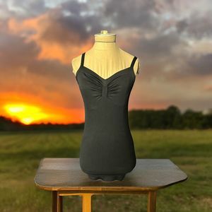 DANCE IN PARIS Black Sleeveless Tank Top Sexy Chic Made in USA Size Small